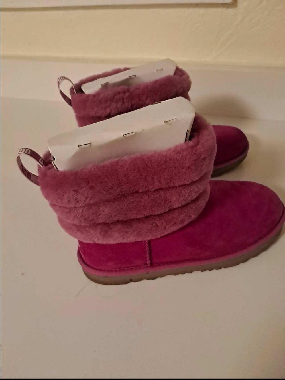 UGG fluff mini